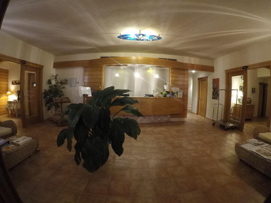 Hotel Villa Gustui Maris Cala Gonone Bagian luar foto