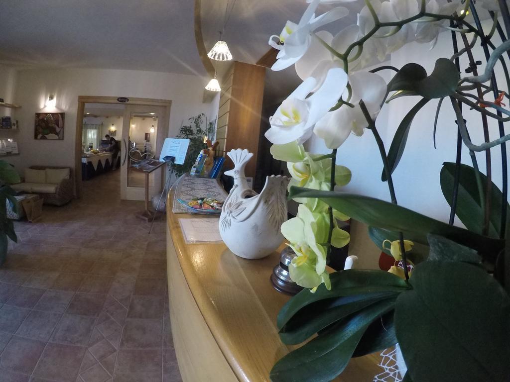 Hotel Villa Gustui Maris Cala Gonone Bagian luar foto