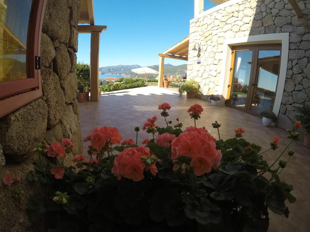 Hotel Villa Gustui Maris Cala Gonone Bagian luar foto