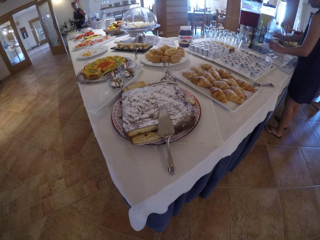 Hotel Villa Gustui Maris Cala Gonone Bagian luar foto