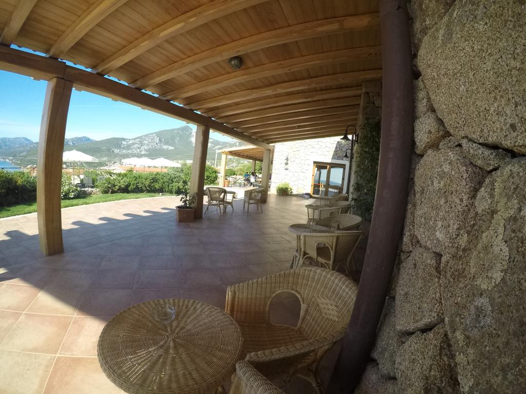 Hotel Villa Gustui Maris Cala Gonone Bagian luar foto