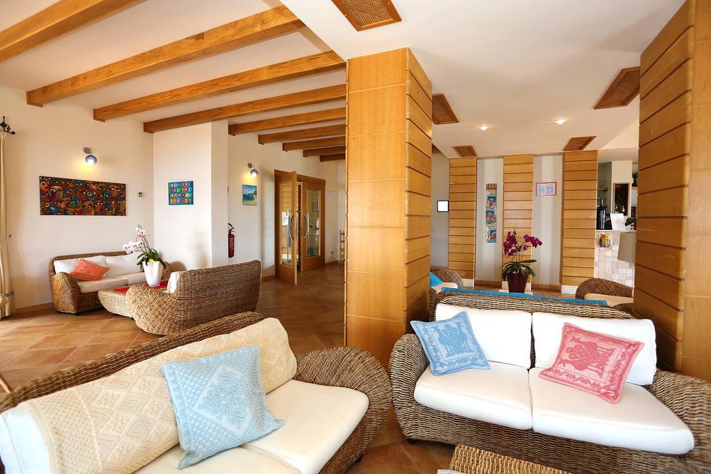 Hotel Villa Gustui Maris Cala Gonone Bagian luar foto