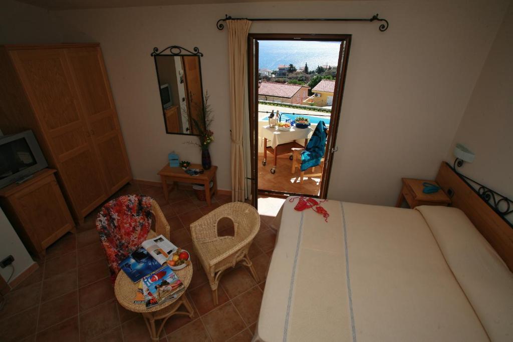 Hotel Villa Gustui Maris Cala Gonone Bagian luar foto